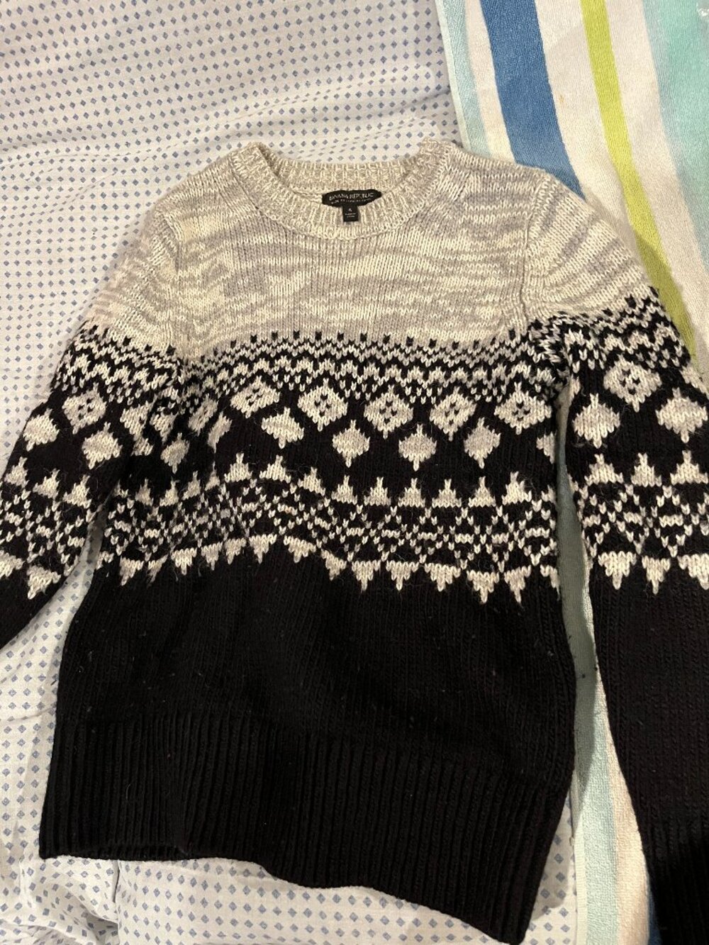 SWEATER